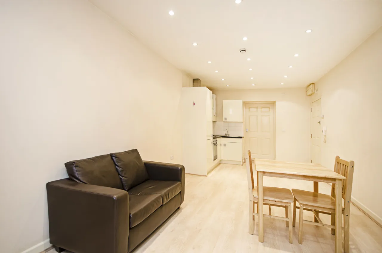 Flat 1, 752B Finchley Road, London, photo 4