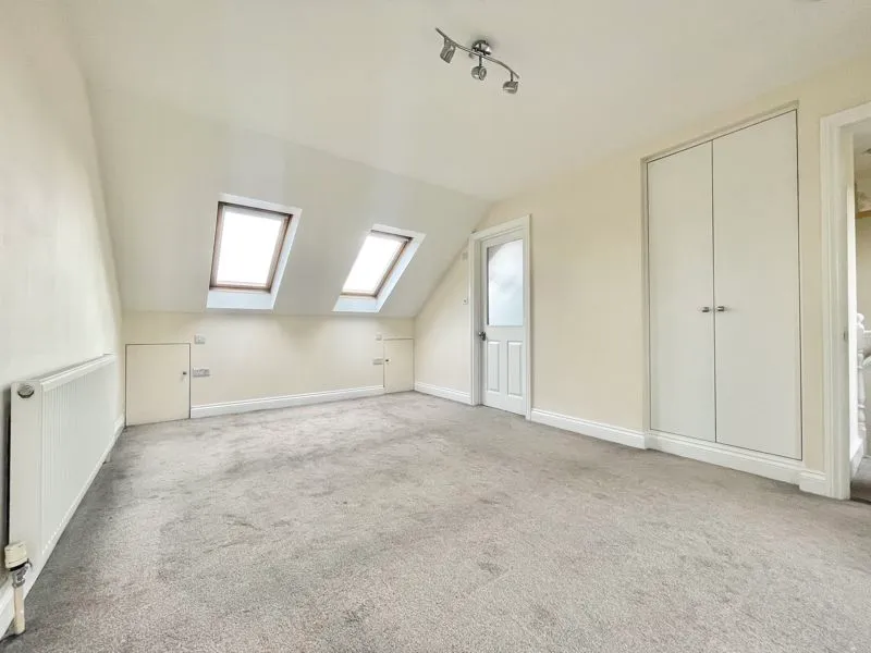 Oakhill Road, London SW15 2QL, photo 3
