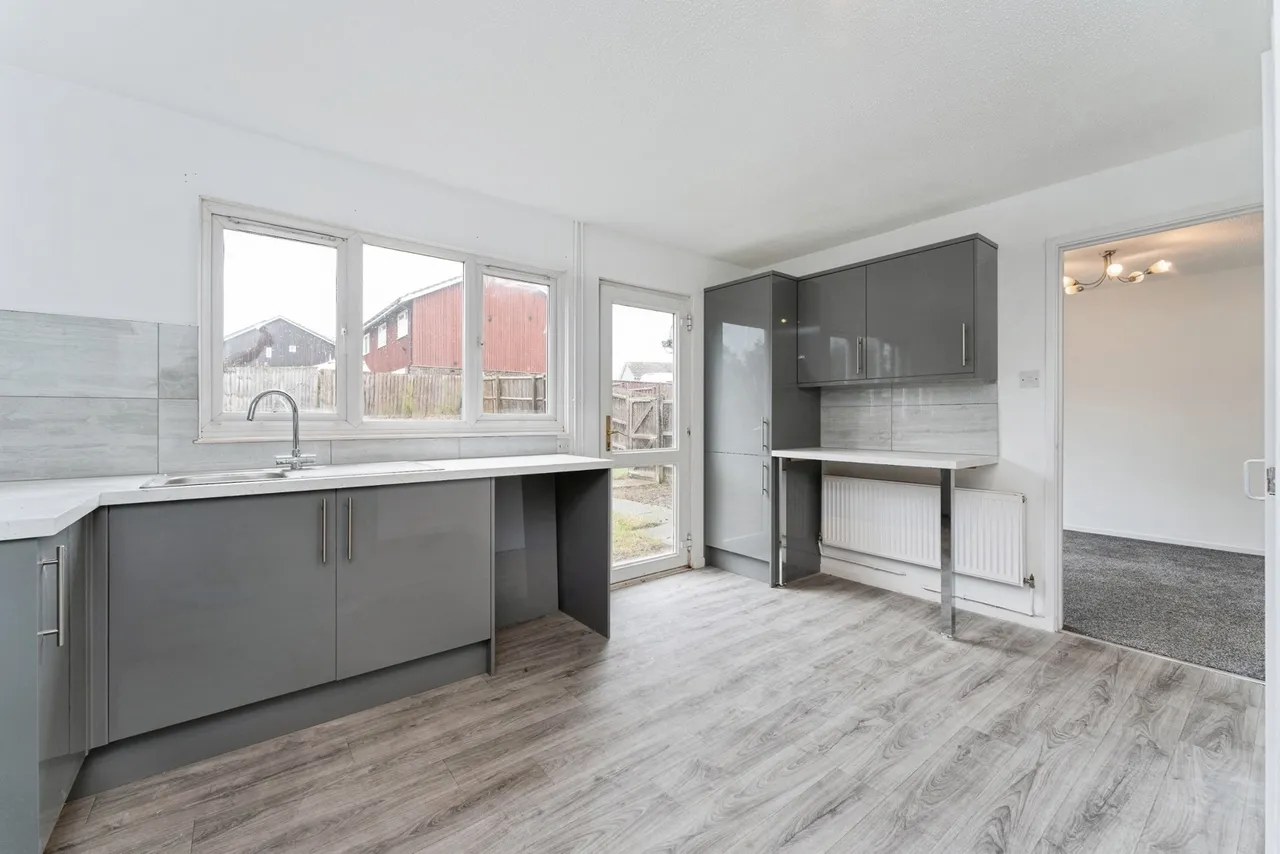 Brickfields Avenue, Newmarket, Suffolk, CB8, photo 5