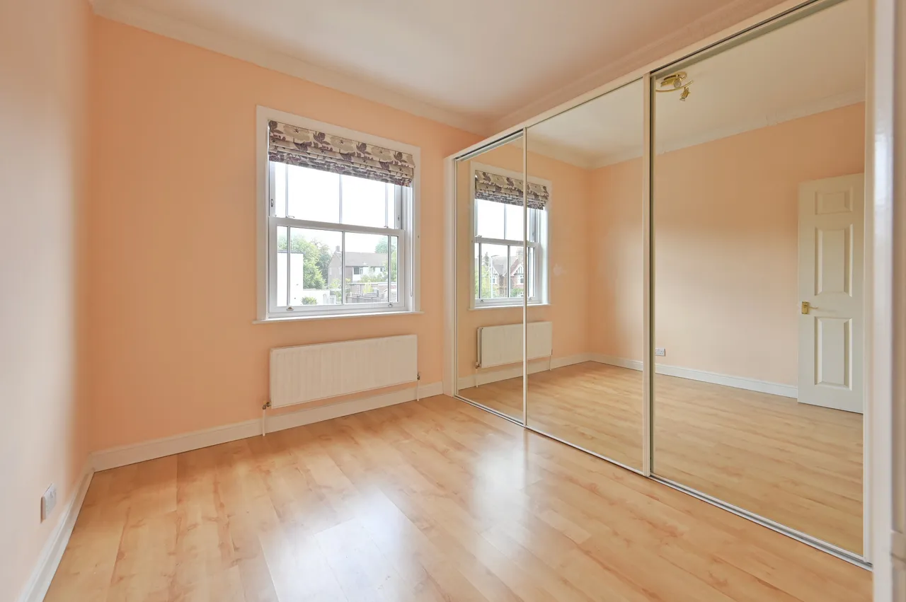 55 Chalk Hill, Watford, photo 8