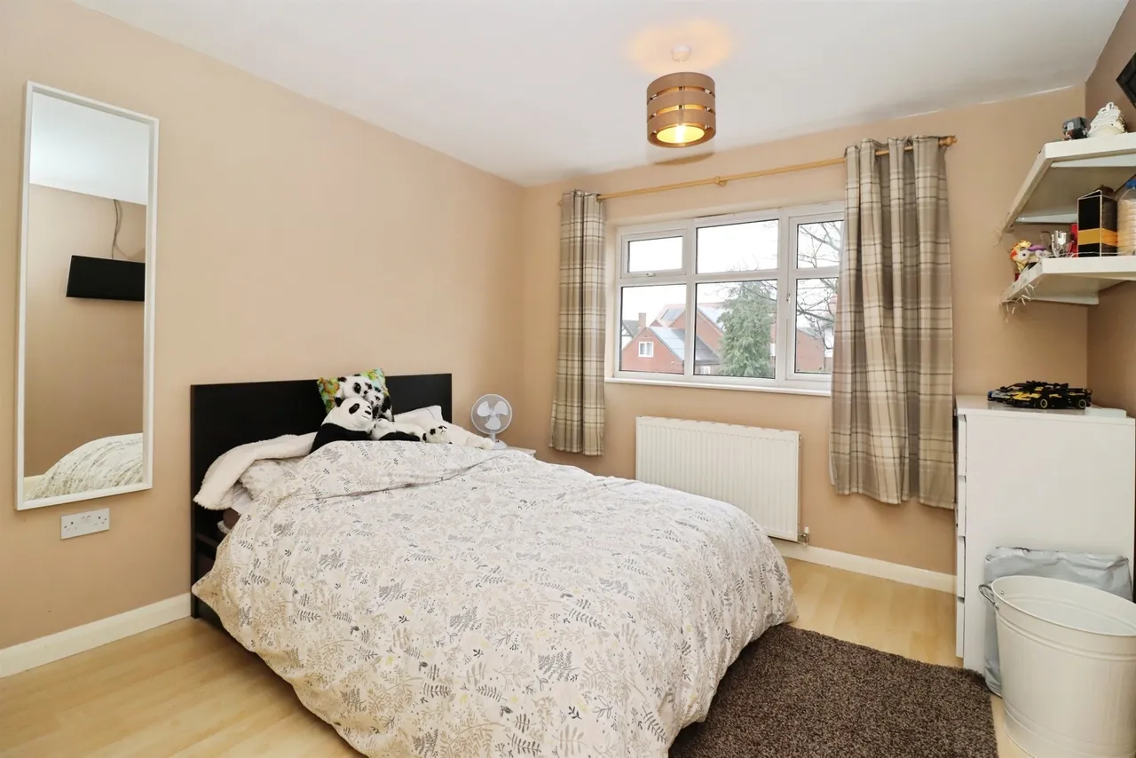 Alfreton Road, Sutton-In-Ashfield, NG17, photo 13