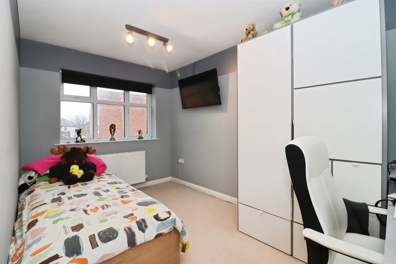 Alfreton Road, Sutton-In-Ashfield, NG17, photo 14