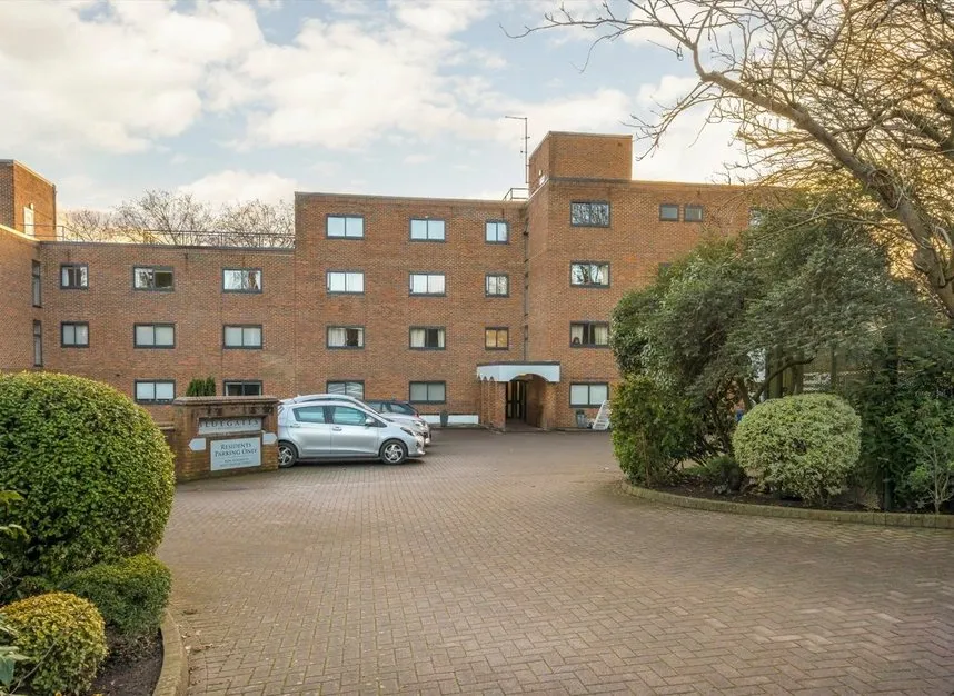 2 bed flat for sale — Belvedere Drive, Wimbledon, SW19