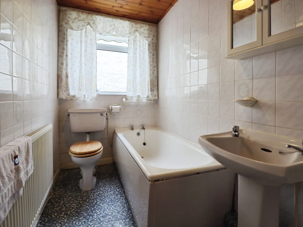 Thomas Street, Tonypandy, photo 10