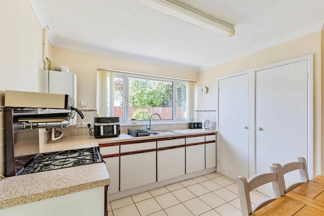 Carlile Road, Brixham, photo 11