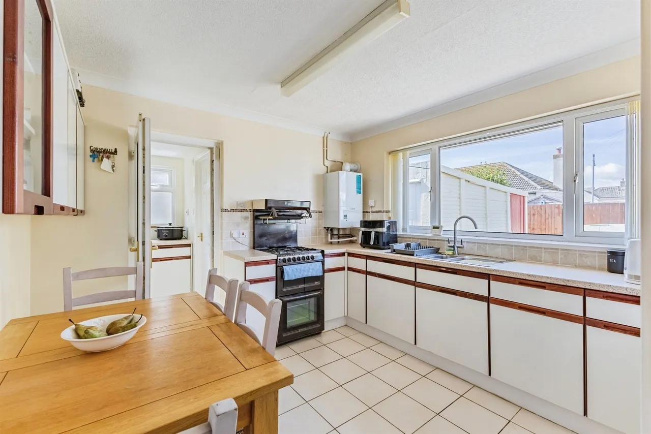 Carlile Road, Brixham, photo 10
