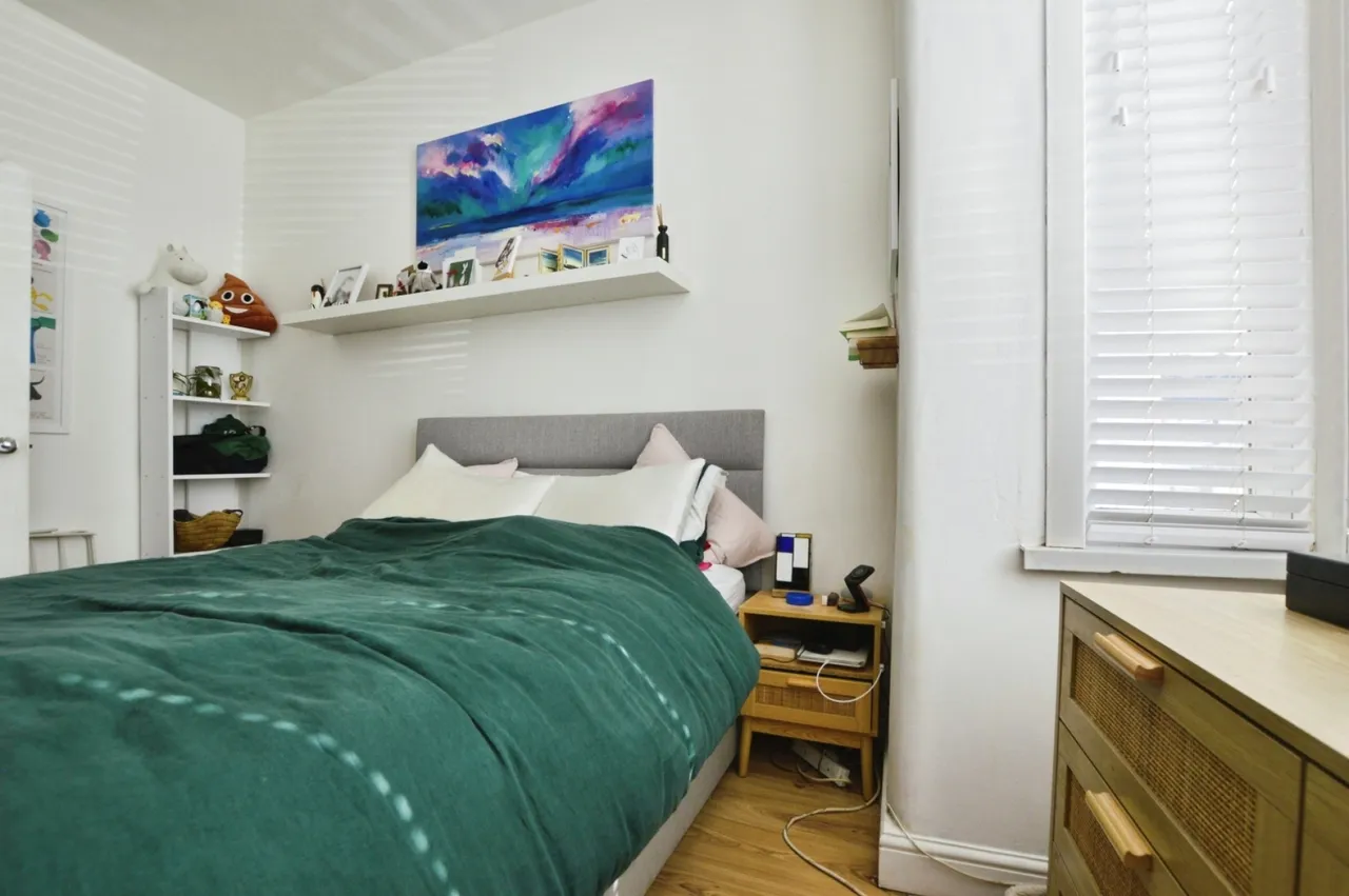 Bushey Road, London, photo 6