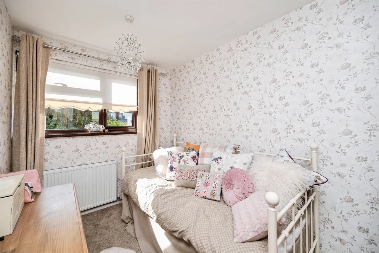 Raby Close, Tividale, OLDBURY, photo 8