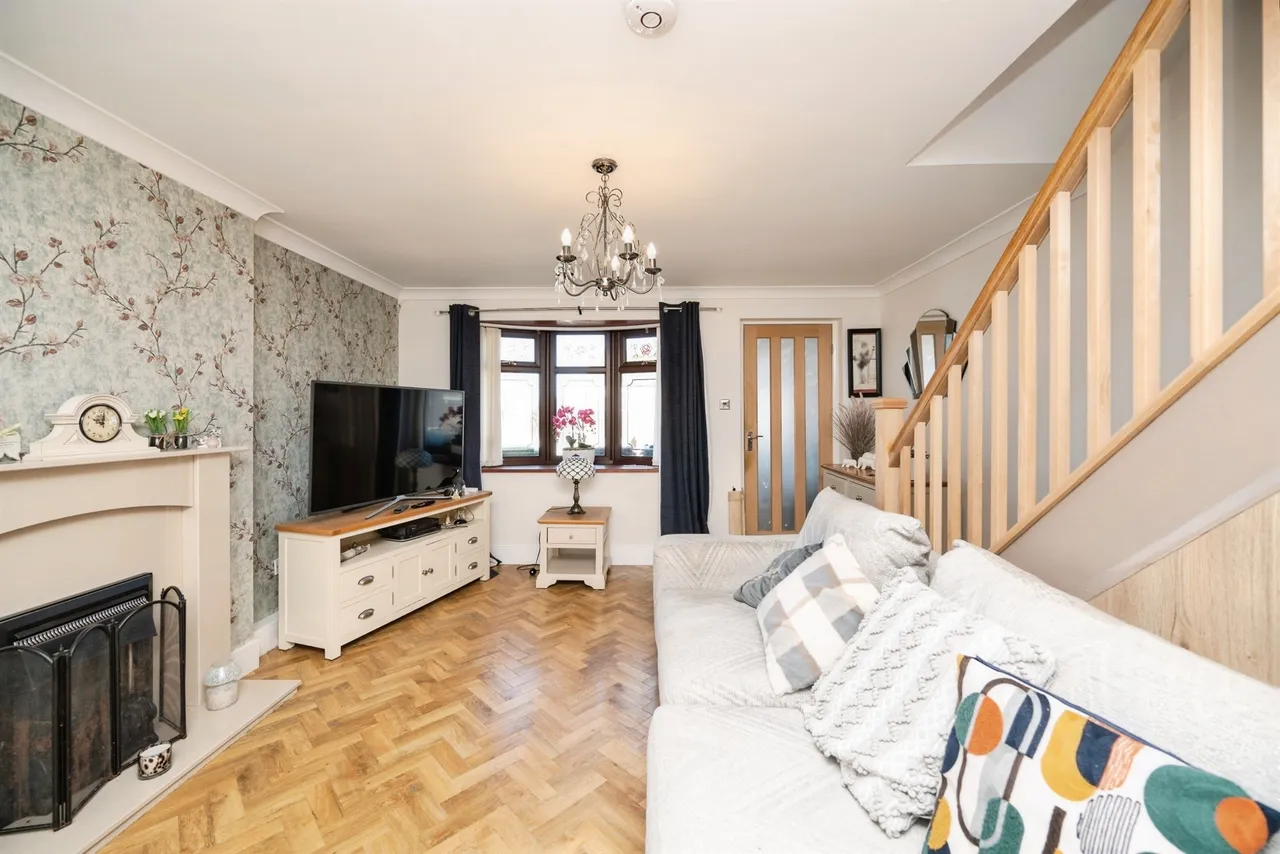 Raby Close, Tividale, OLDBURY, photo 10