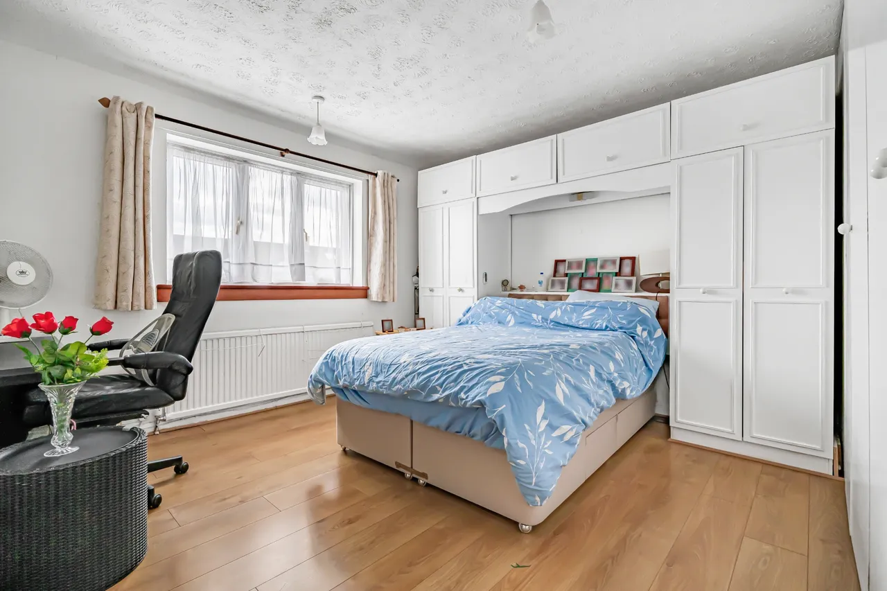 Cranbrook Road, Ilford, IG2, photo 14