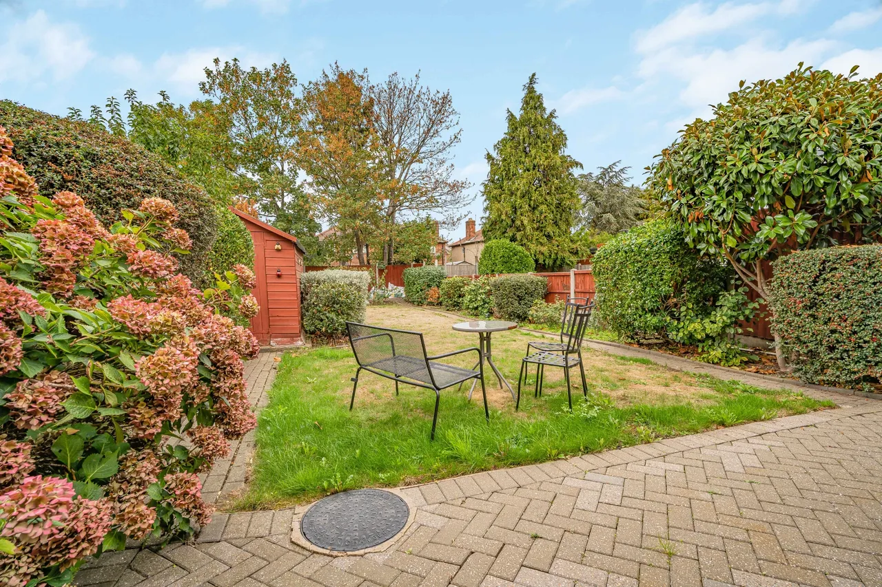 Cranbrook Road, Ilford, IG2, photo 21