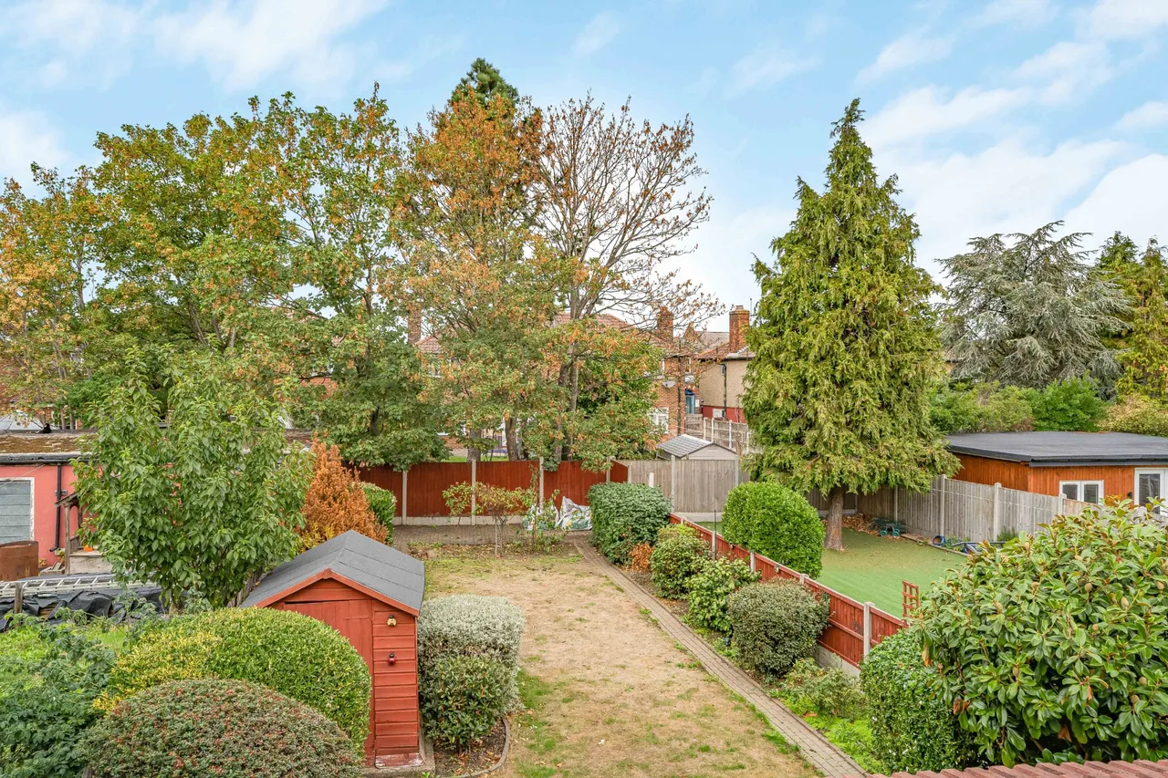 Cranbrook Road, Ilford, IG2, photo 12
