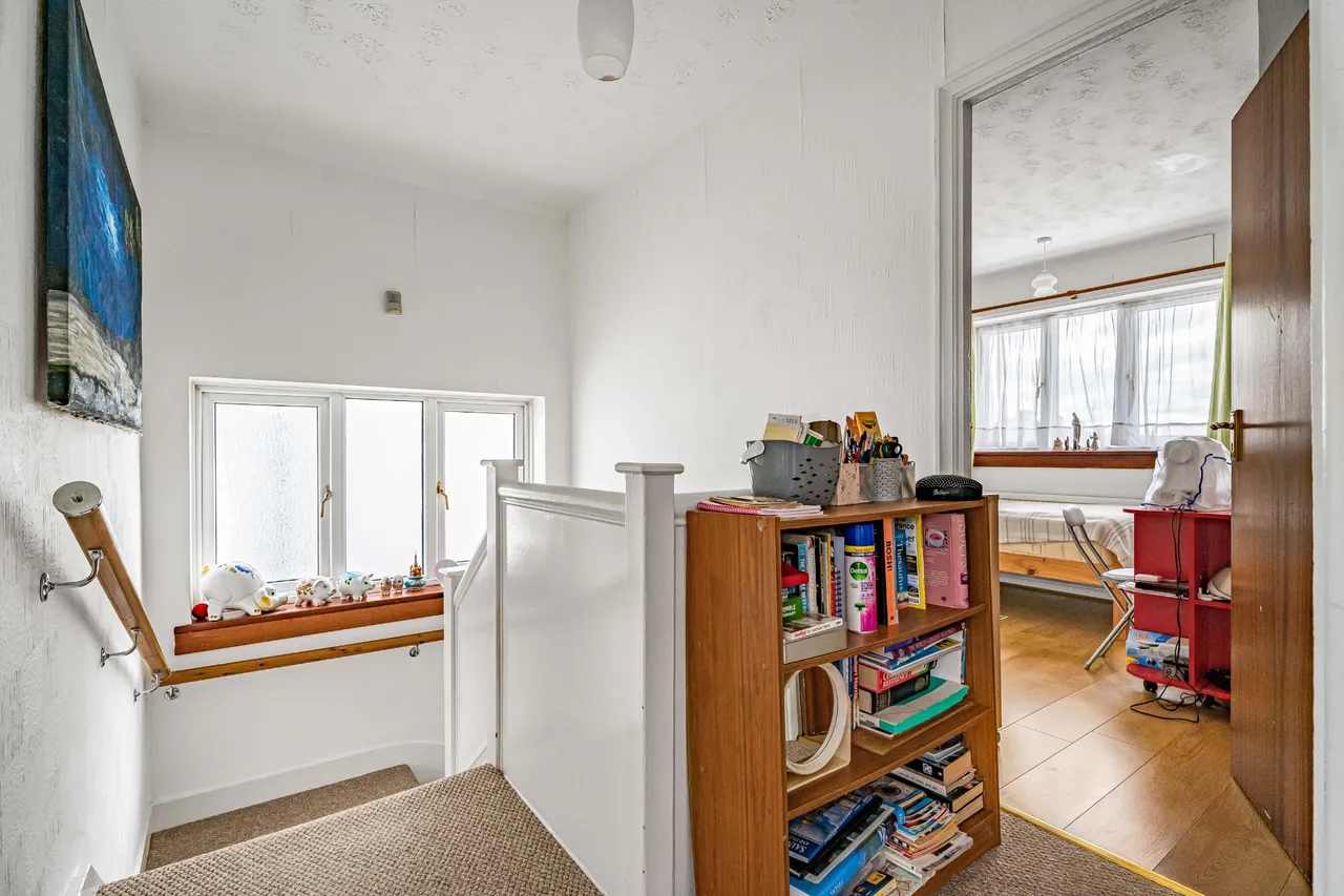 Cranbrook Road, Ilford, IG2, photo 13