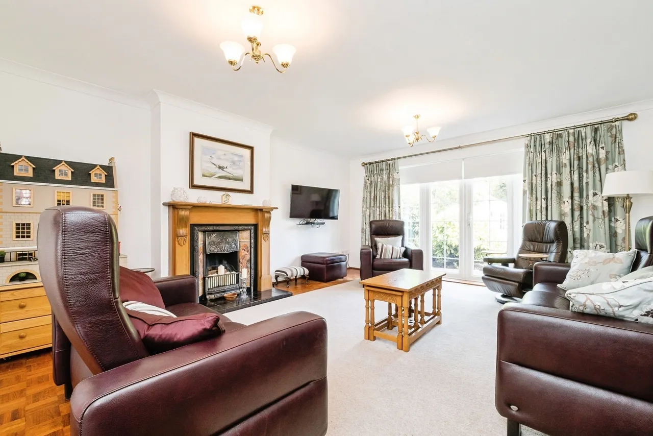 Roseacre Close, Hornchurch, RM11, photo 6