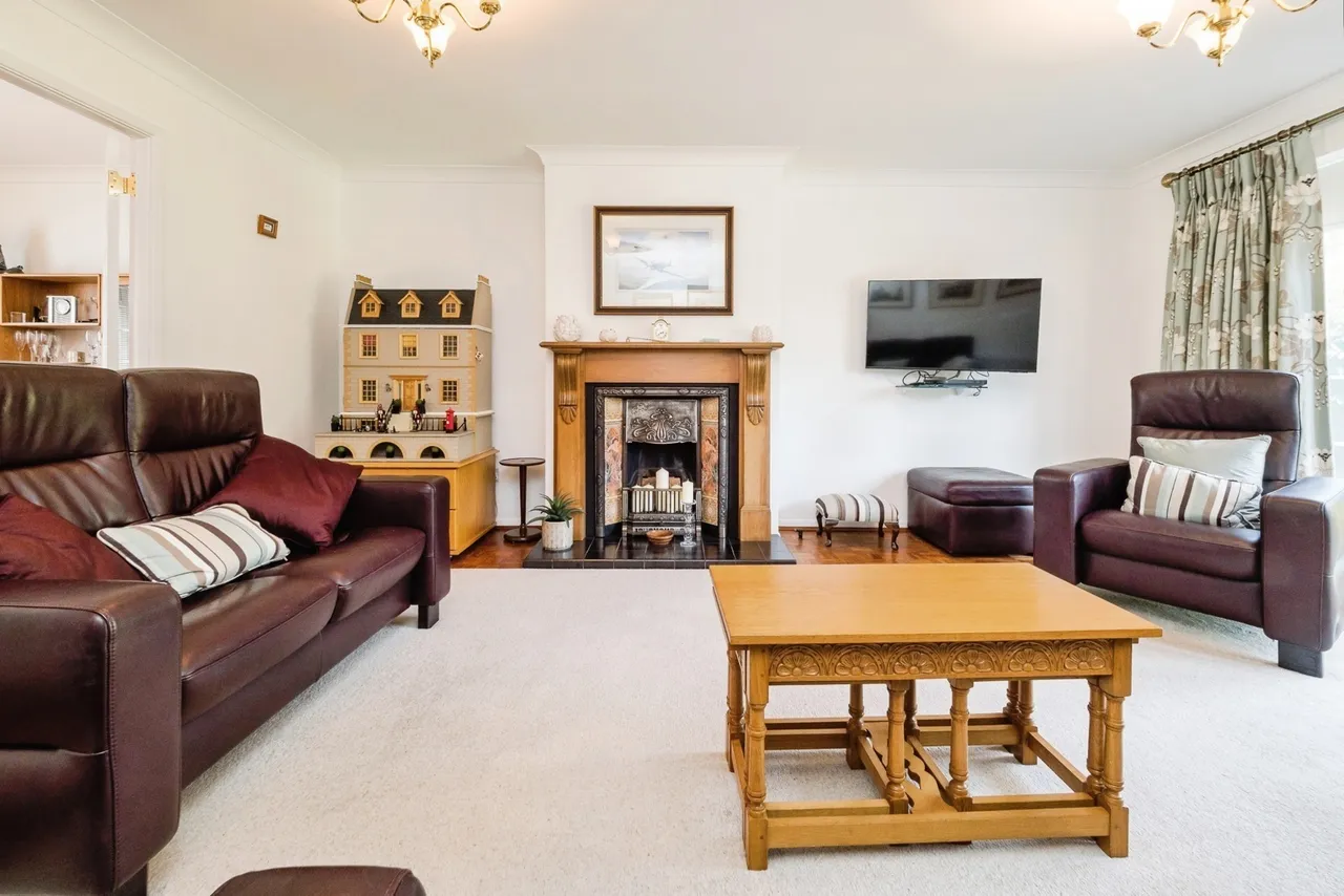 Roseacre Close, Hornchurch, RM11, photo 17
