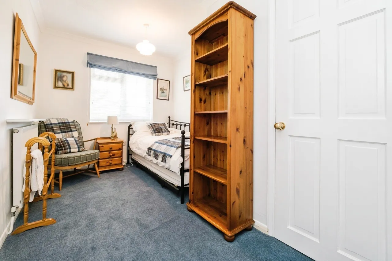 Roseacre Close, Hornchurch, RM11, photo 34