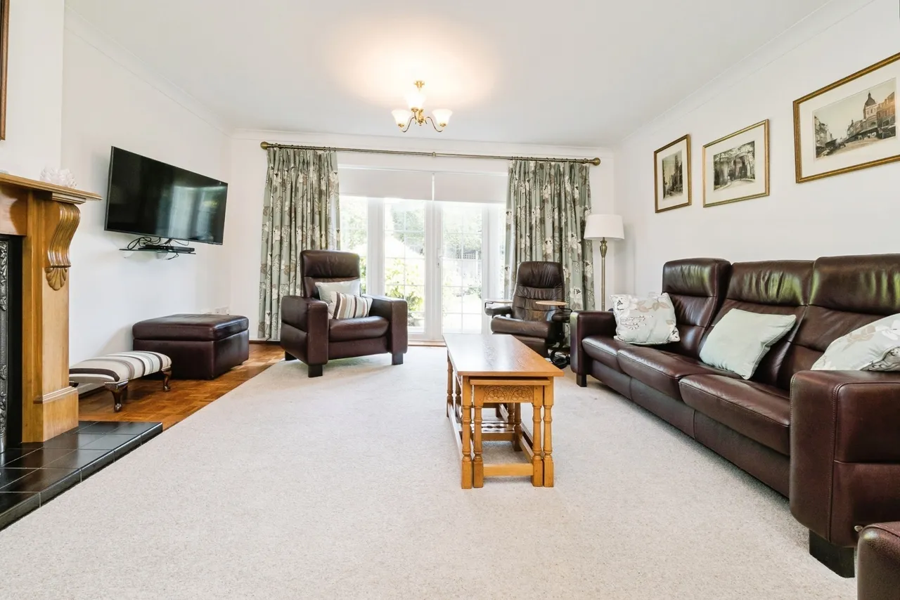 Roseacre Close, Hornchurch, RM11, photo 18