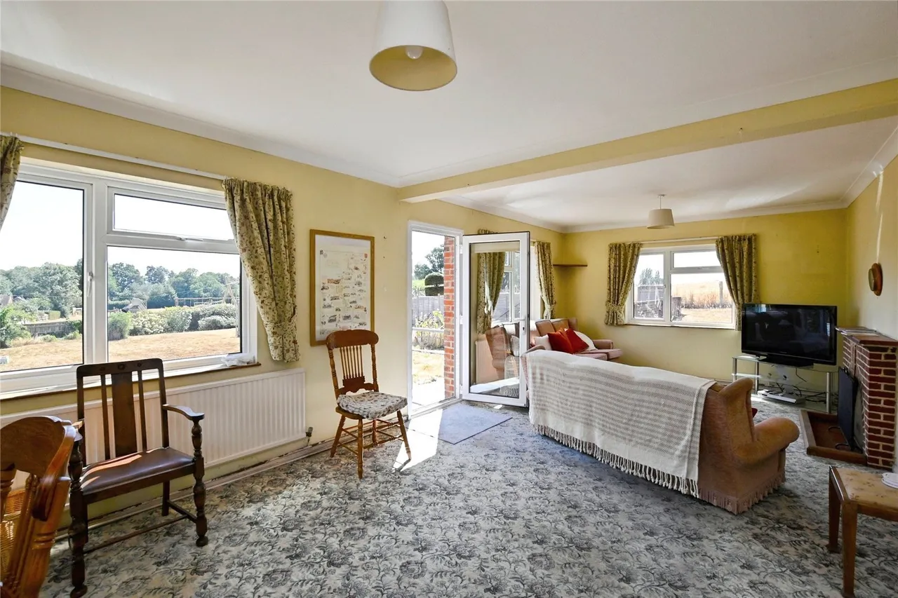 Lodsworth, Petworth, GU28, photo 2