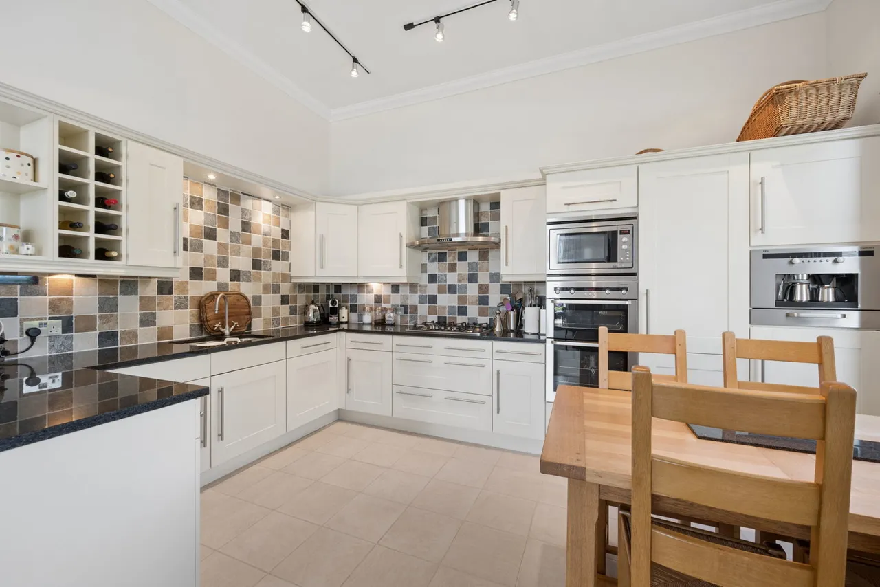 Highfield House, Hawkshead Hill, LA22, photo 6
