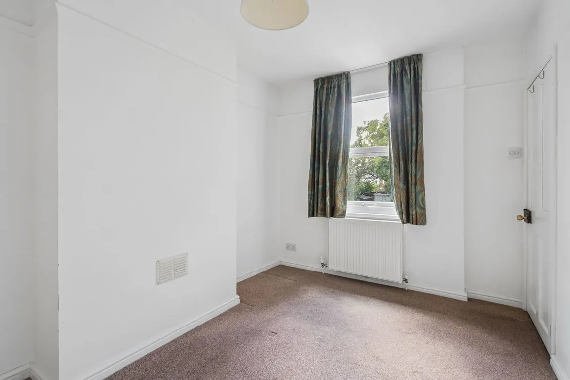 High Street, Northwood, HA6, photo 12