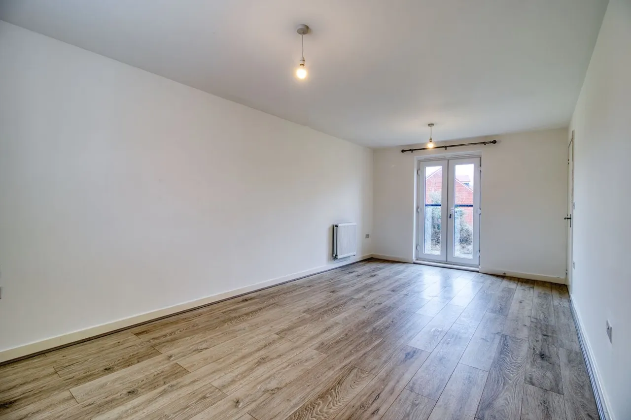 Lucknam Crescent, Coate, SN3, photo 5