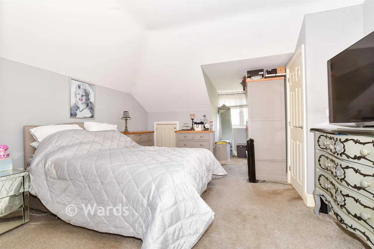 New Hythe Lane, Larkfield, ME20, photo 7