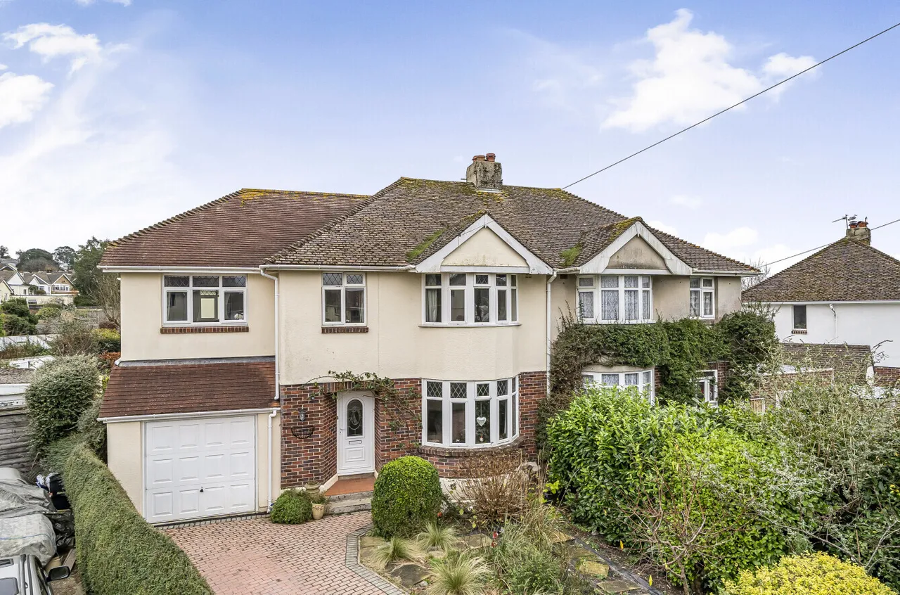 5 bed property for sale — Applegarth Avenue, Newton Abbot, Devon, TQ12