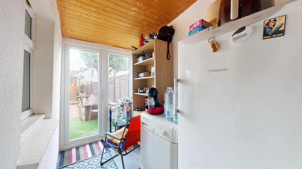 Range Road, Gravesend, DA12, photo 5