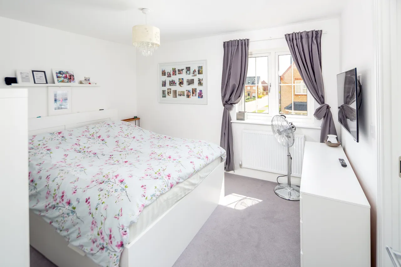 Buxton Close, Bicester, photo 14