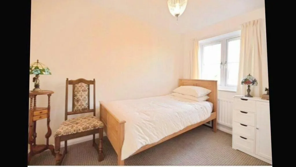 Farleys Way, Peasmarsh, TN31, photo 8