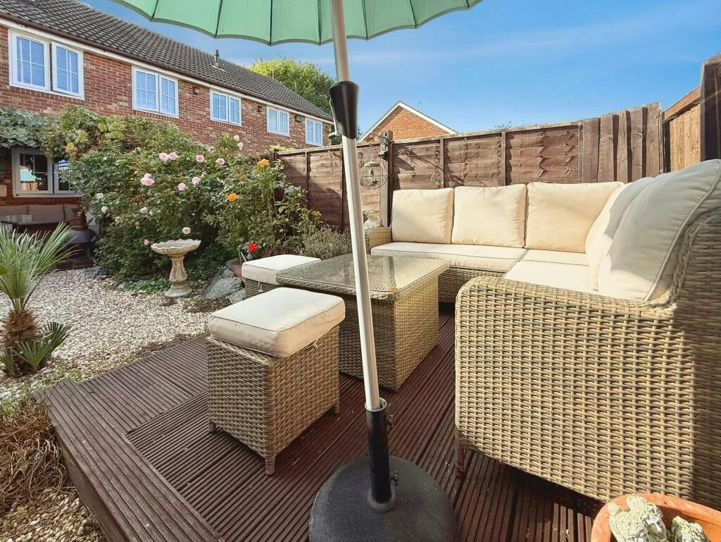 Farleys Way, Peasmarsh, TN31, photo 11