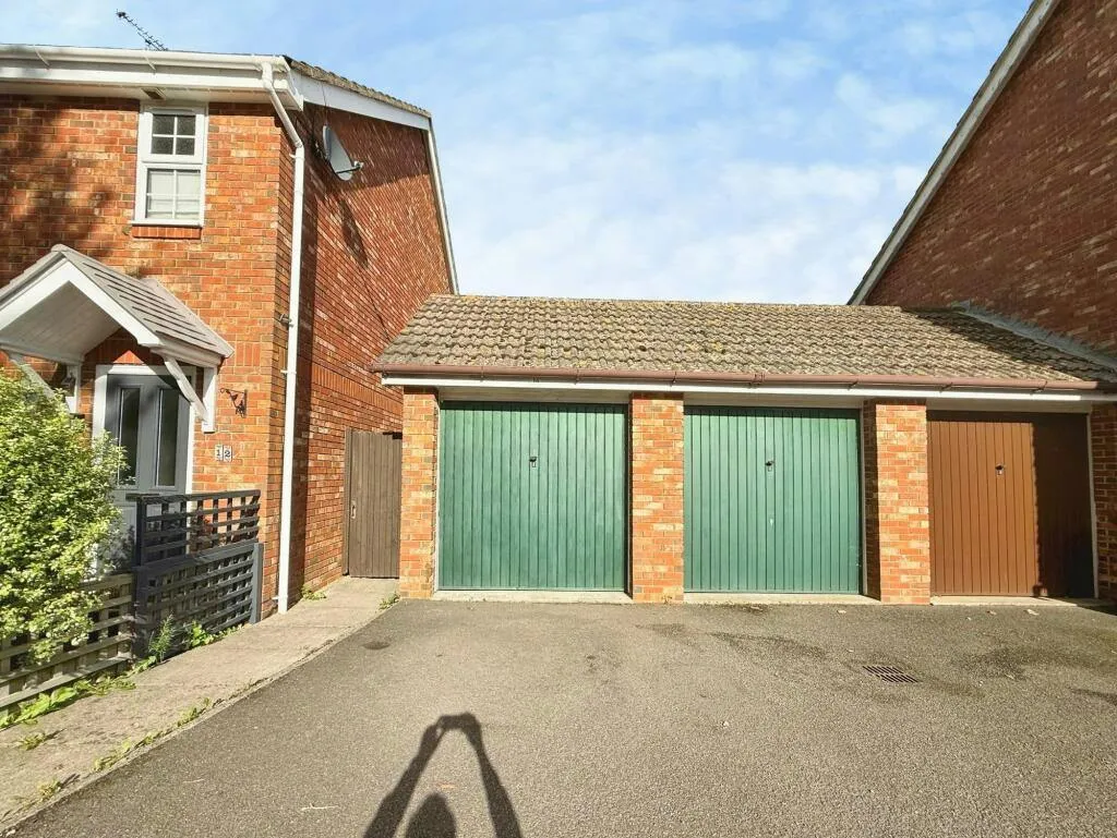 Farleys Way, Peasmarsh, TN31, photo 12