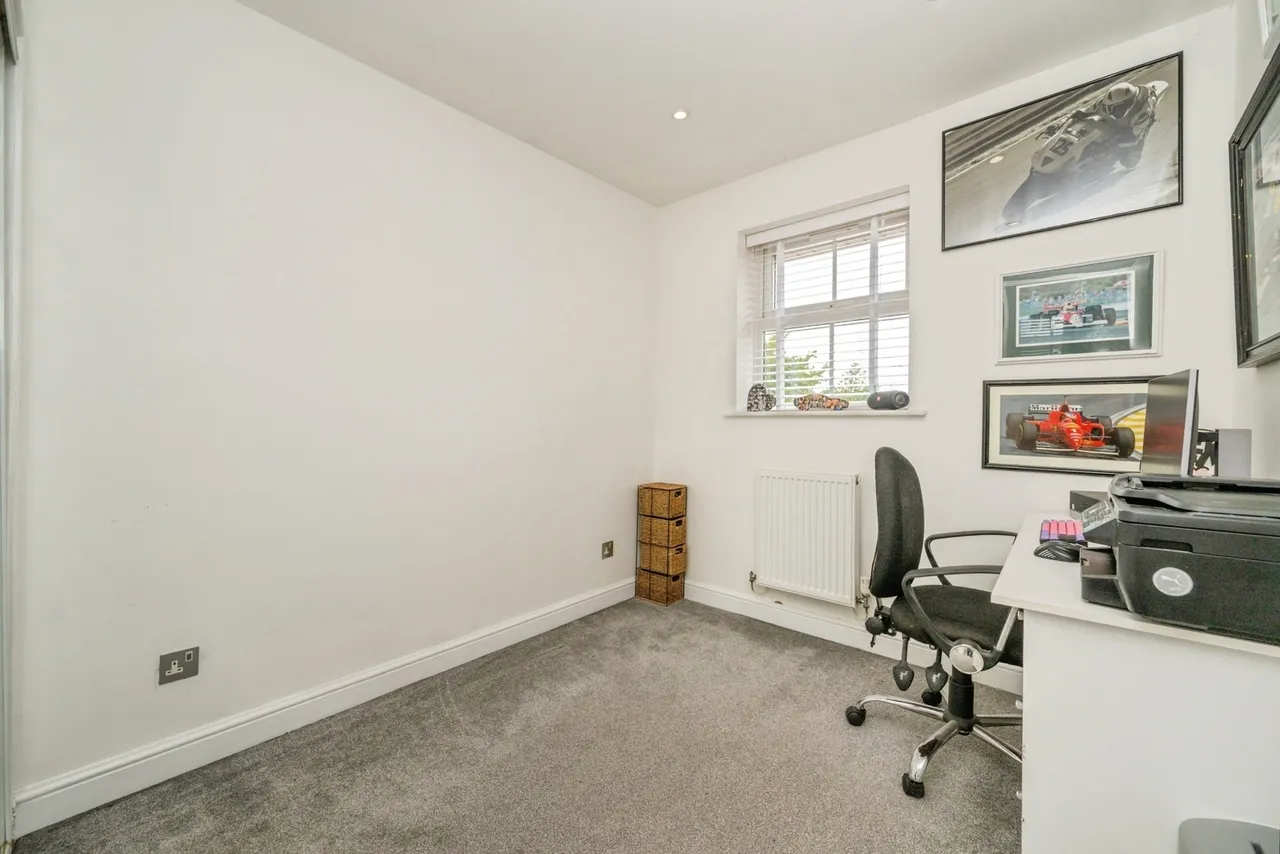 Ironstone Road, Burntwood, Staffordshire, WS7, photo 24