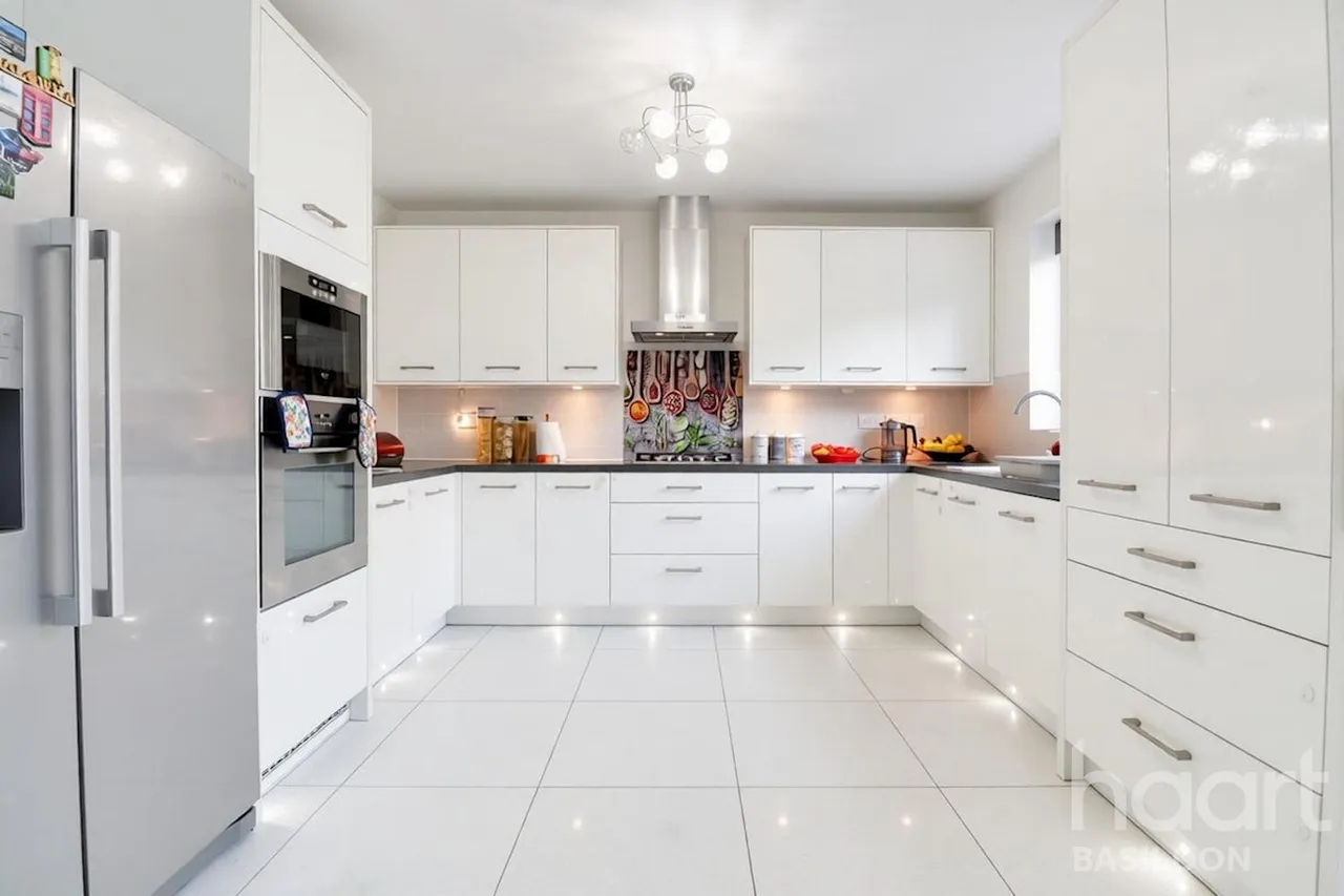 Sellars Way, Basildon, SS15, photo 7