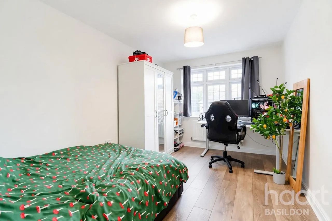 Sellars Way, Basildon, SS15, photo 16