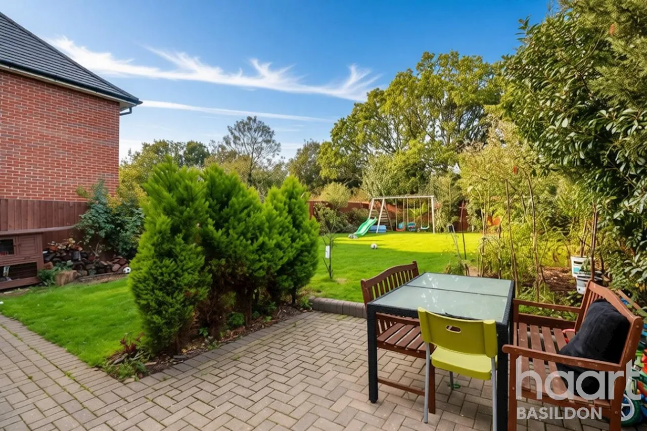 Sellars Way, Basildon, SS15, photo 21