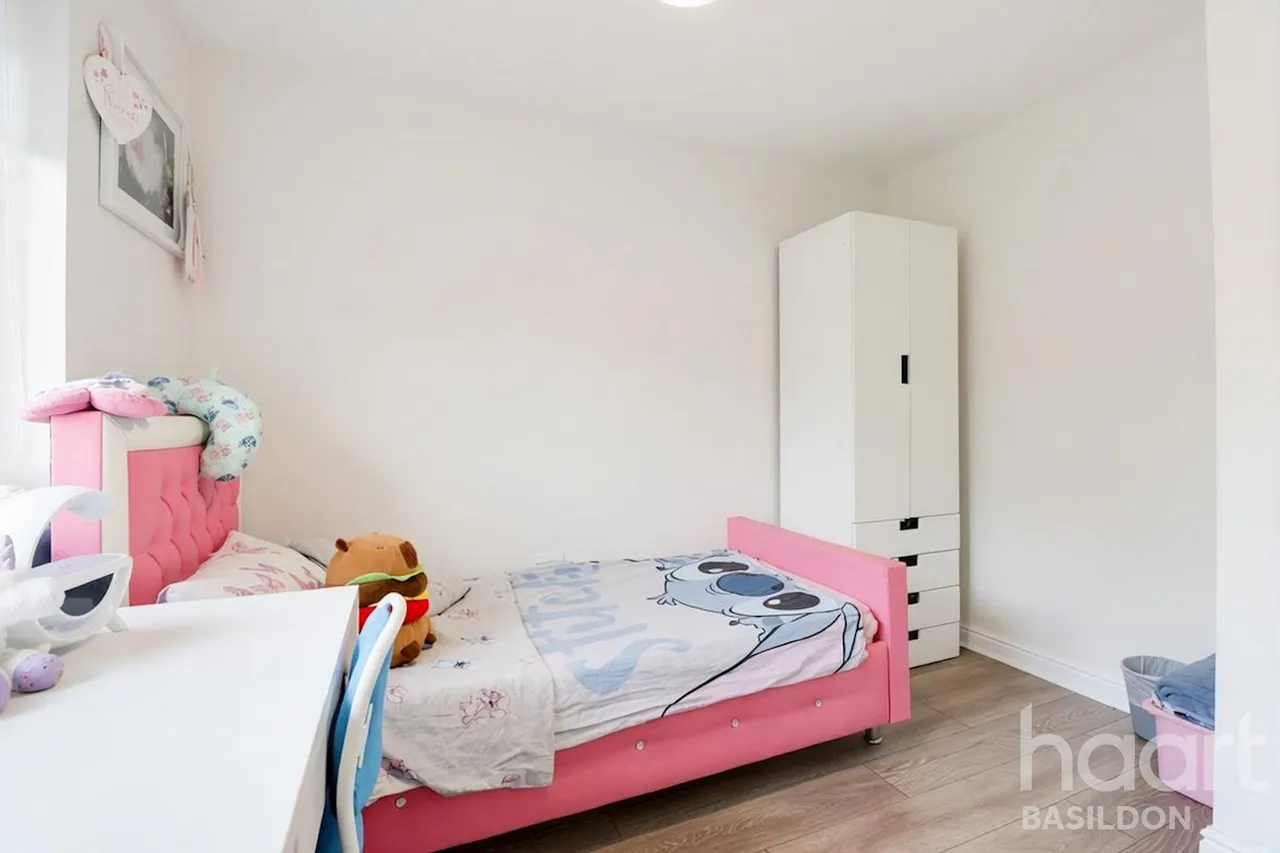 Sellars Way, Basildon, SS15, photo 13