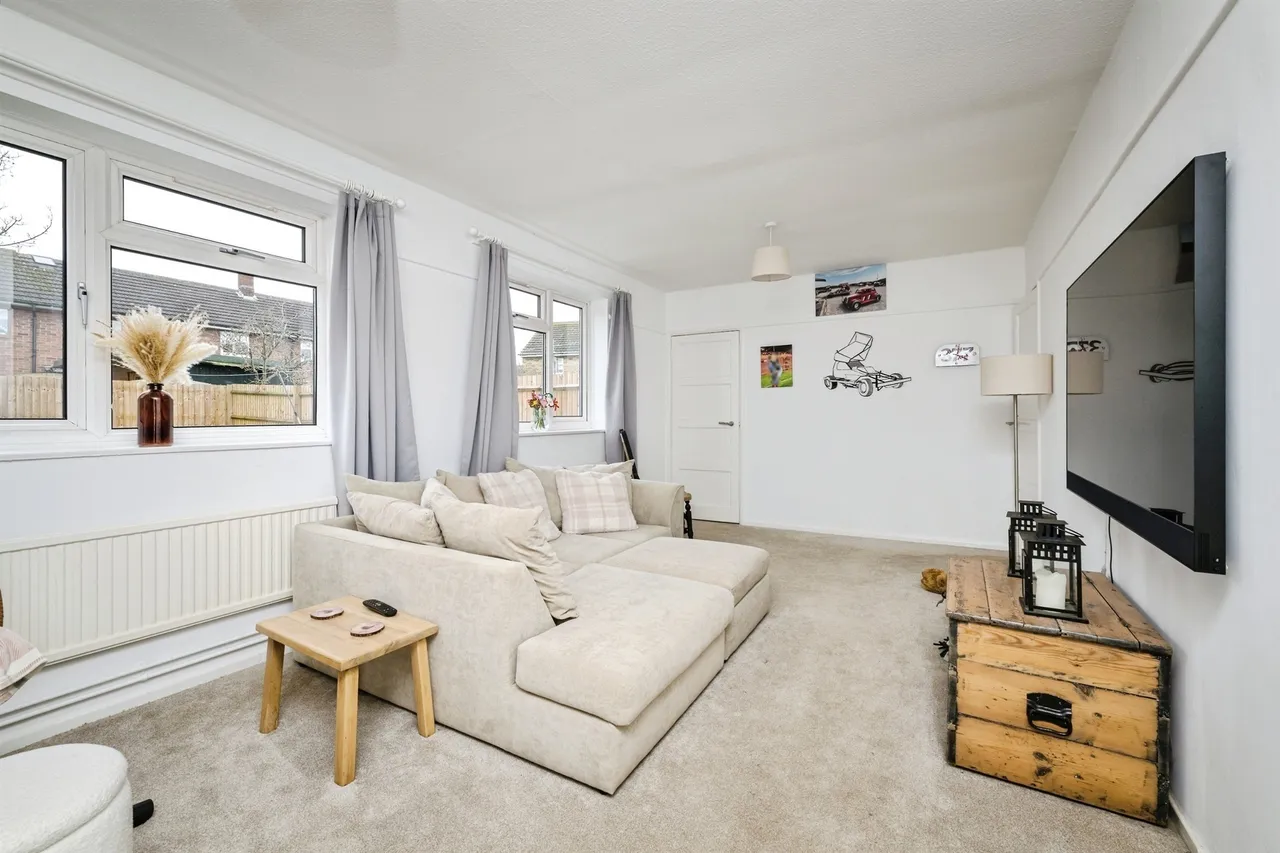 Broadhurst Road, Peterborough, PE8, photo 6