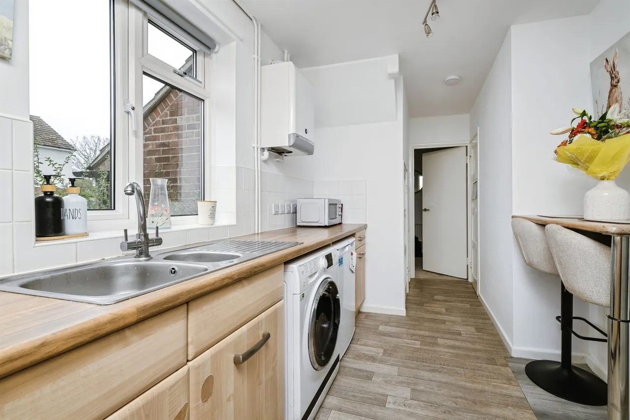 Broadhurst Road, Peterborough, PE8, photo 5