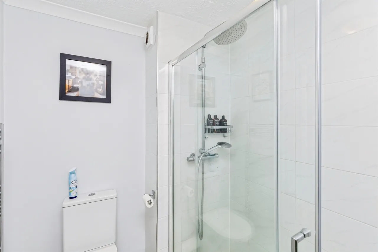 Gordon Road, Burgess Hill, RH15, photo 12