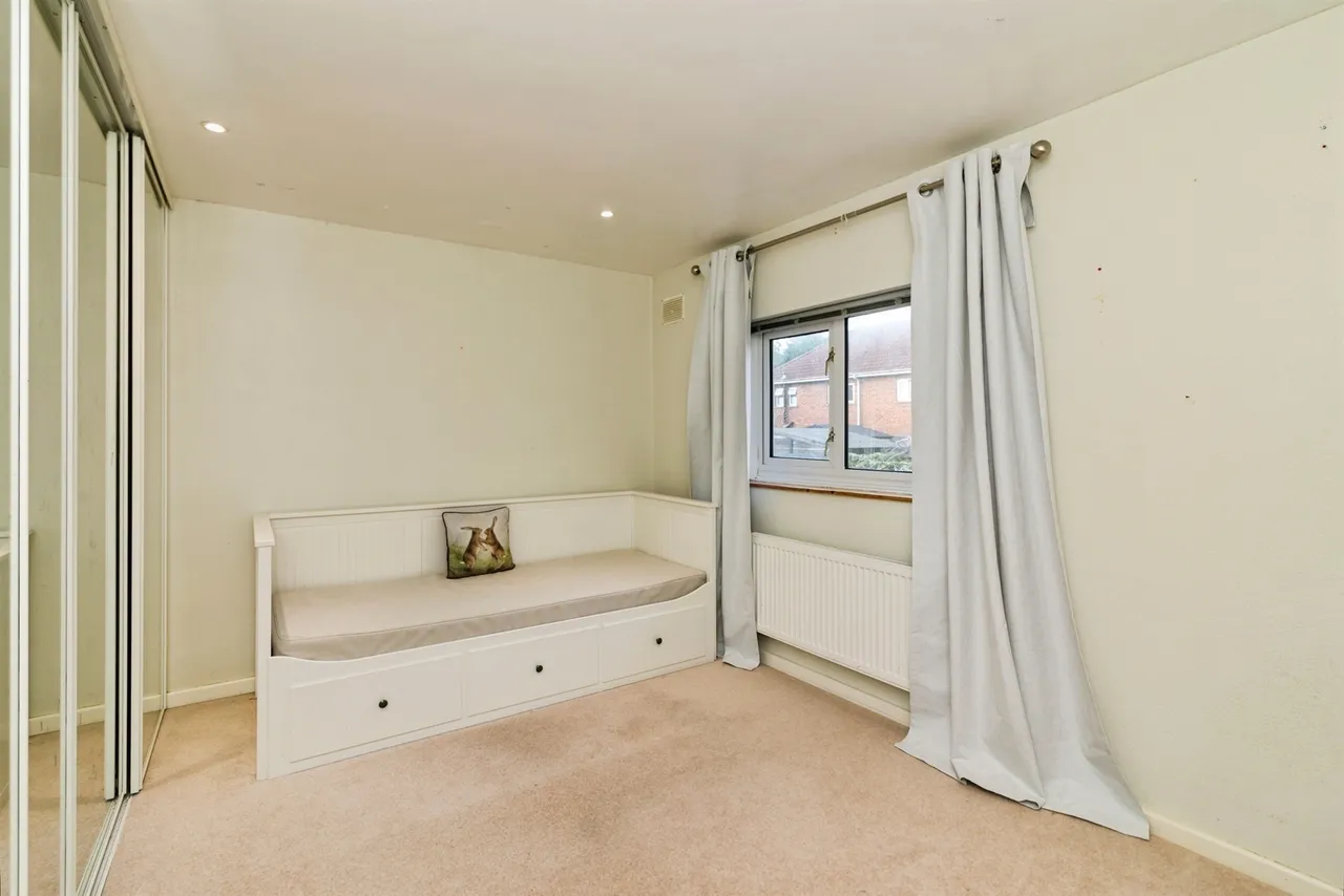 Hawthorn Avenue, Lowestoft, photo 10