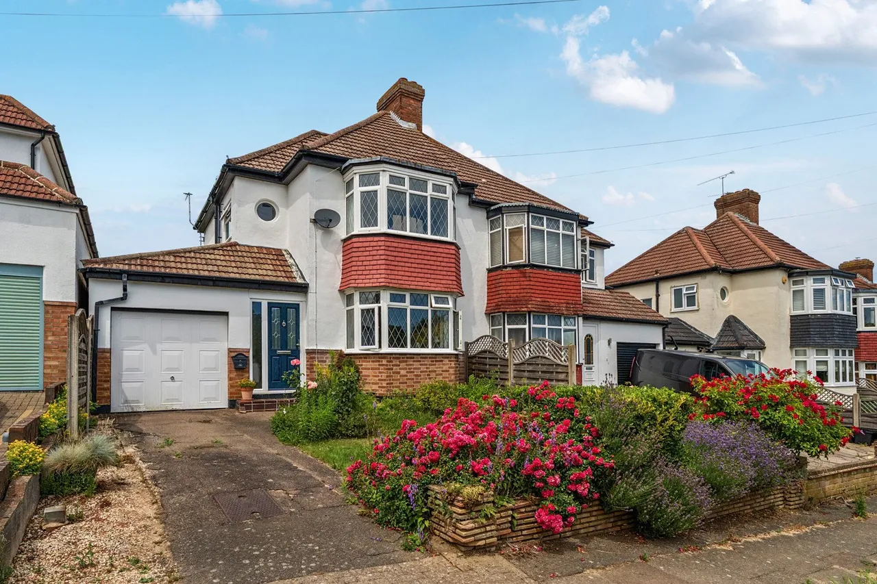 Hawthorn Drive, BR4, photo 13