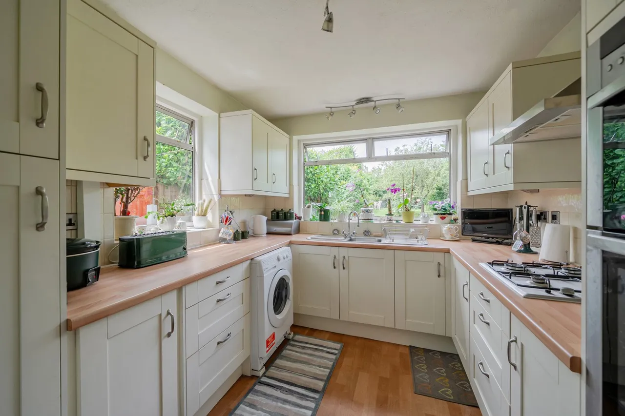 Hawthorn Drive, BR4, photo 3