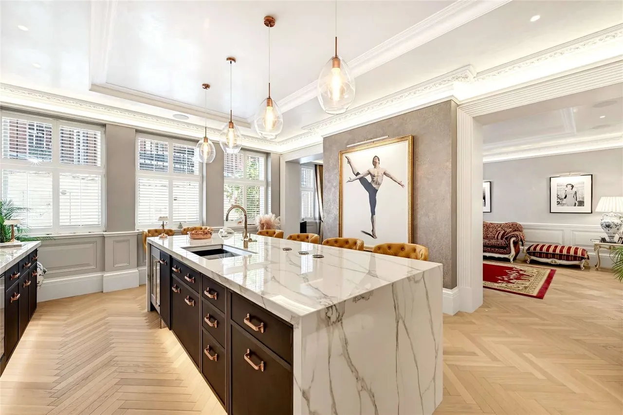 Kensington Court Mansions, London, W8 5DT, photo 5