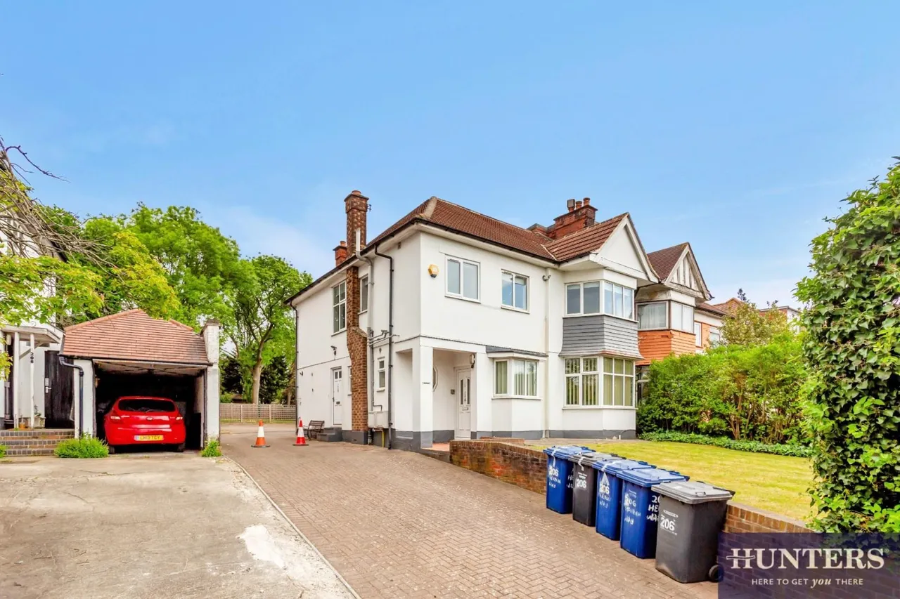 Hendon Way, London, NW4, photo 8