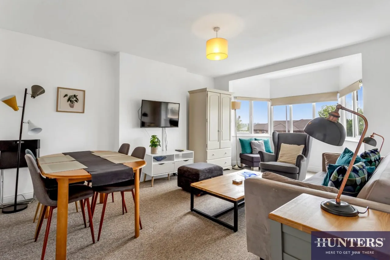 Hendon Way, London, NW4, photo 2
