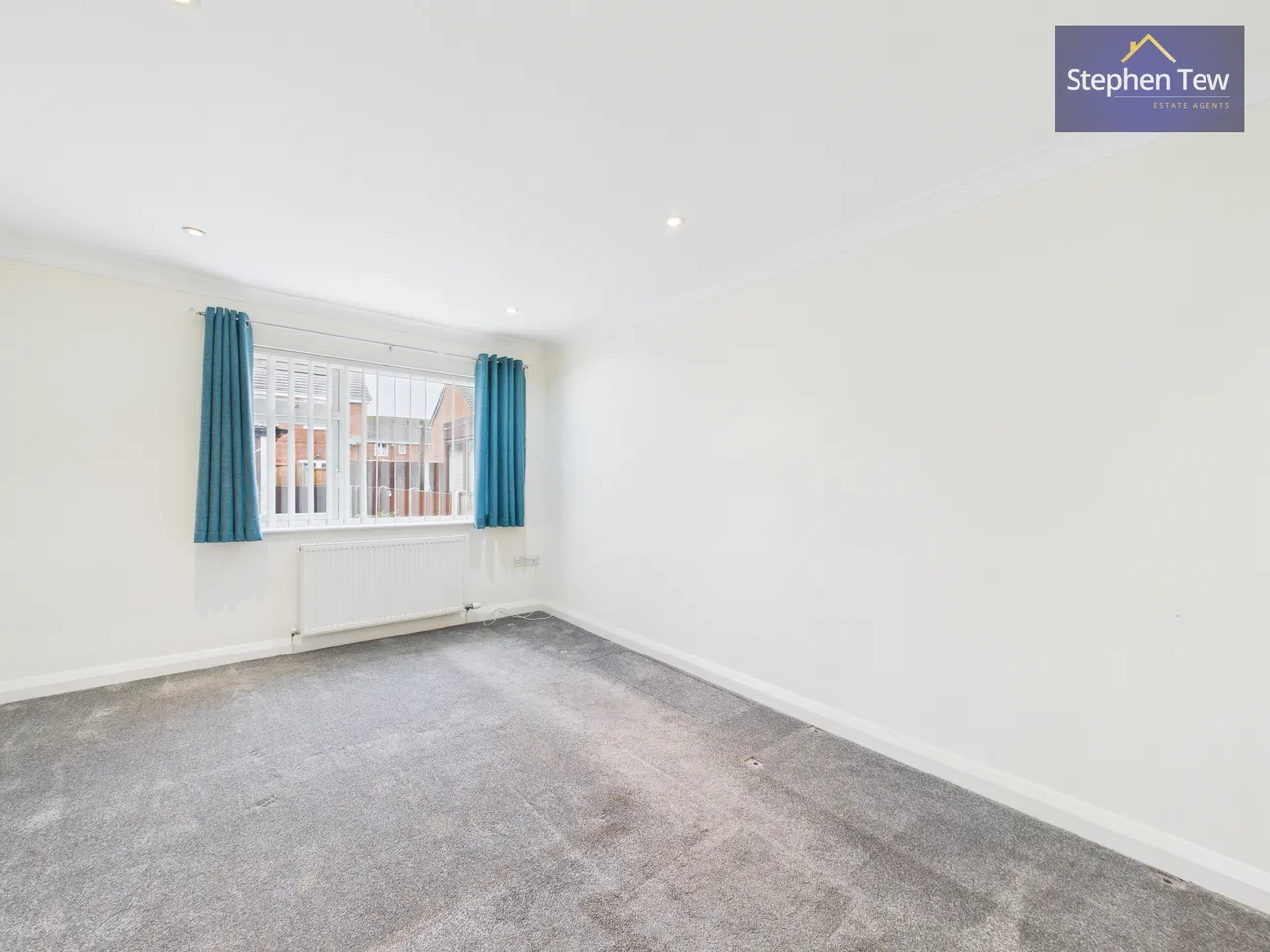 Pinewood Avenue, Preesall, FY6, photo 8