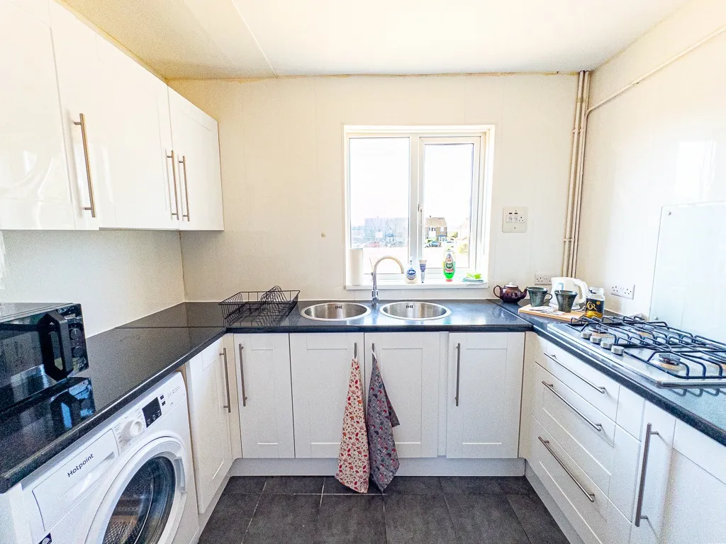 Queens Gardens, Dartford, Kent, DA2 6HY, photo 6