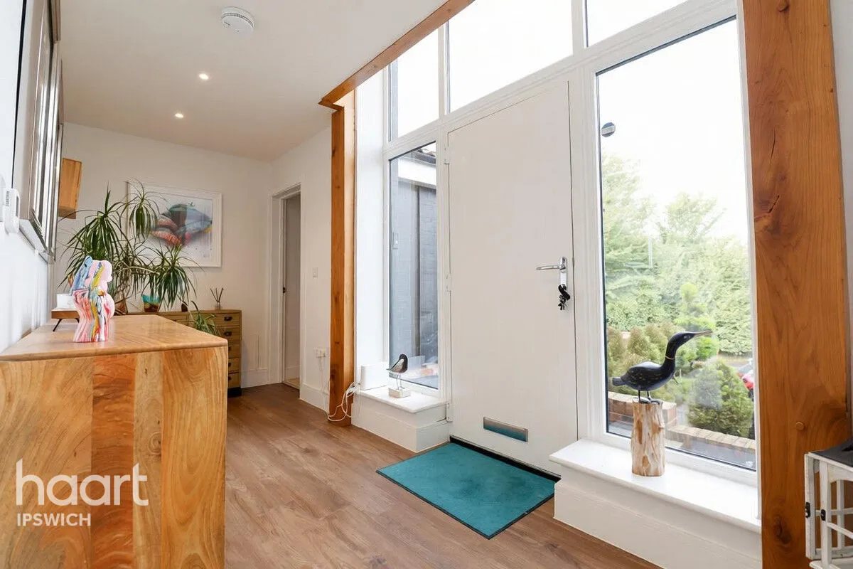 Lower Barn Road, Ipswich, IP6, photo 2