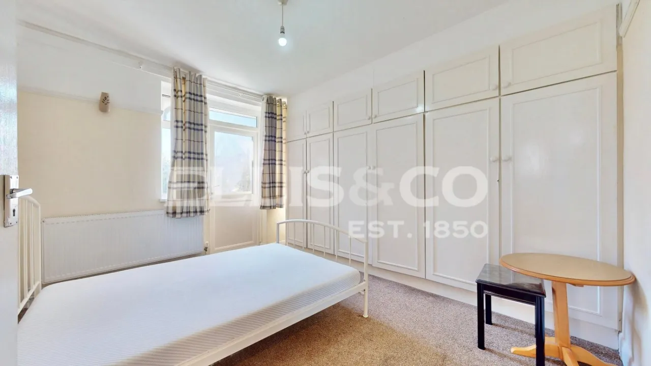 Forty Avenue, Wembley, HA9, photo 13